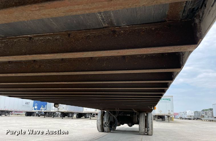 image for item LJ9729 2008 Strickland  dry van trailer