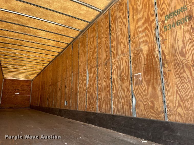 image for item LJ9730 2001 Trailmobile  dry van trailer