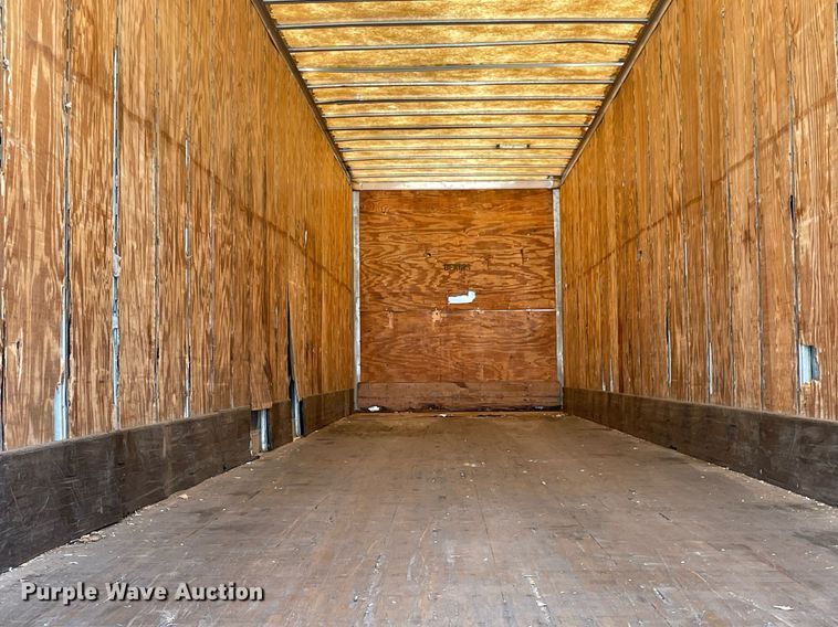 image for item LJ9730 2001 Trailmobile  dry van trailer