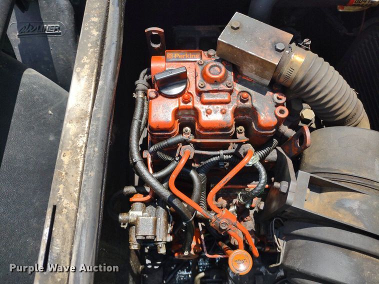 image for item LL9054 2014 Freightliner Cascadia  semi truck