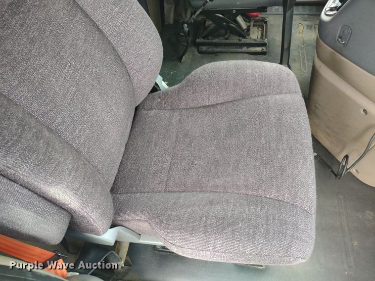 image for item LL9054 2014 Freightliner Cascadia  semi truck