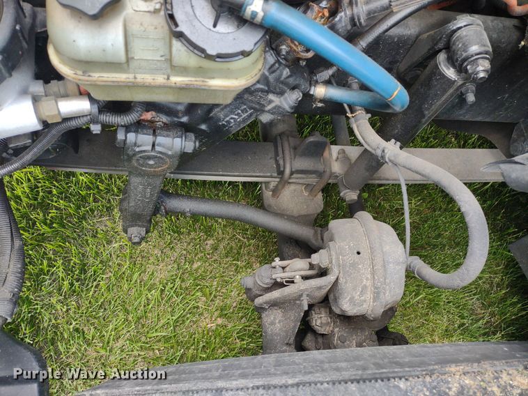 image for item LL9054 2014 Freightliner Cascadia  semi truck