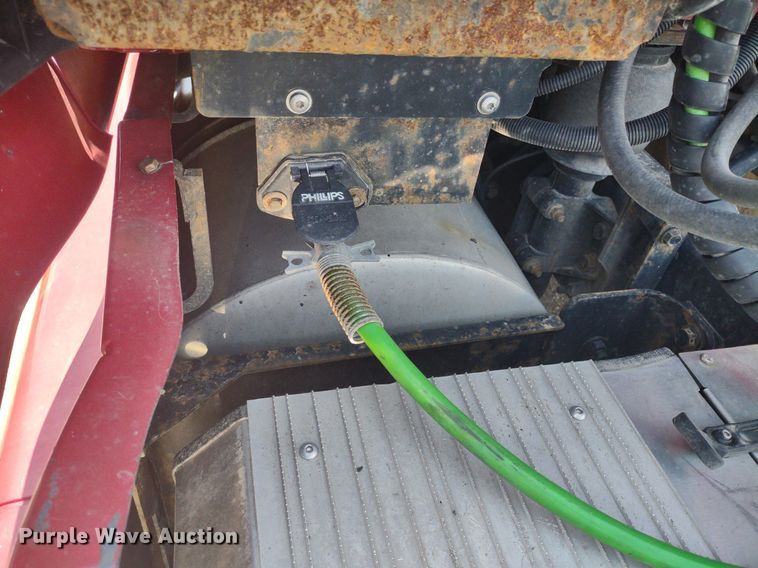 image for item LL9056 2014 International ProStar 122  semi truck