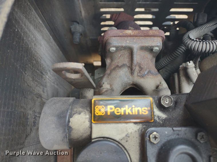 image for item LL9056 2014 International ProStar 122  semi truck