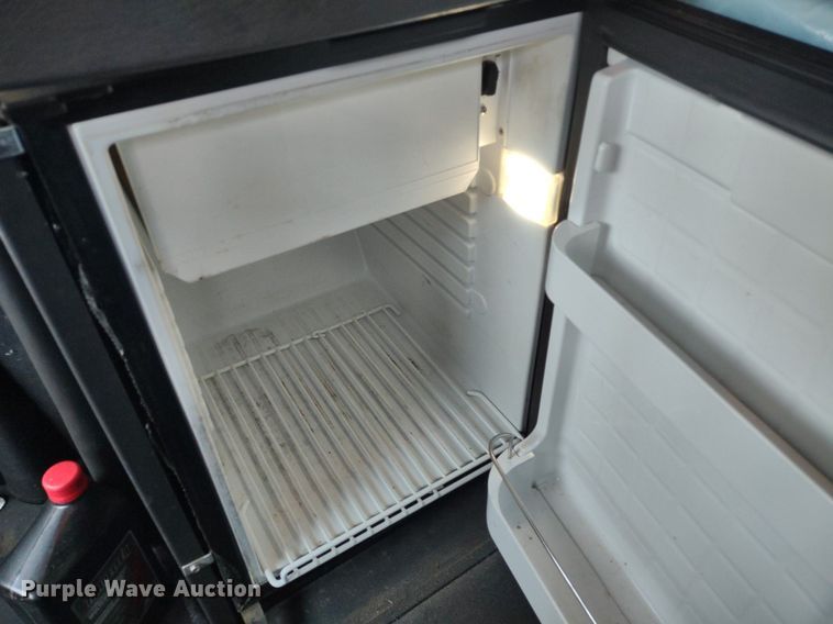 image for item LL9056 2014 International ProStar 122  semi truck