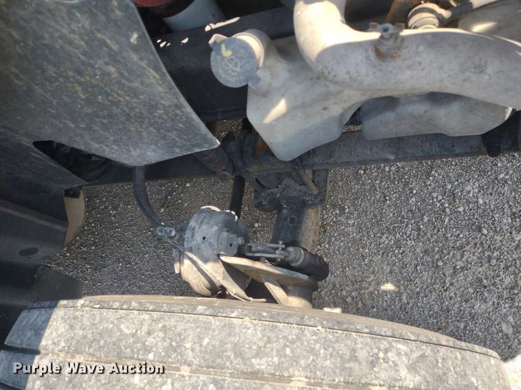 image for item LL9056 2014 International ProStar 122  semi truck