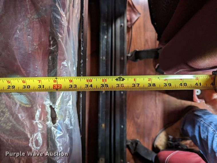 image for item LM9792 1991 Peterbilt 379  semi truck