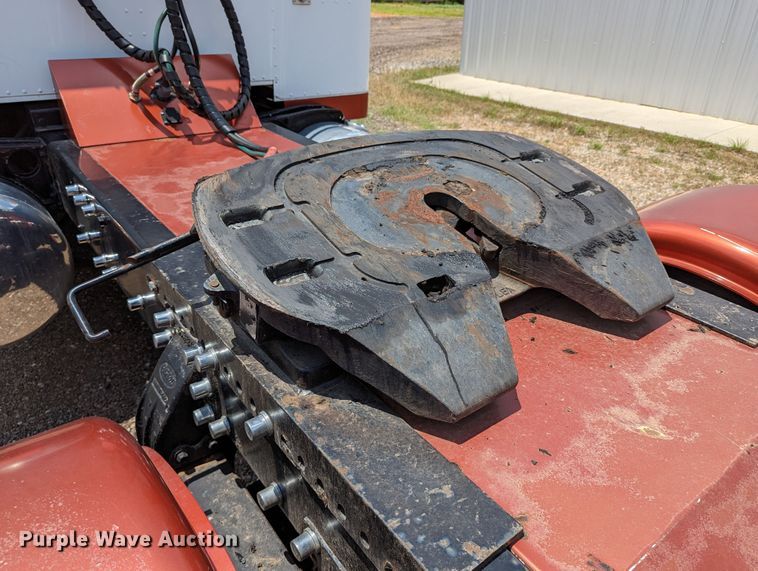 image for item LM9792 1991 Peterbilt 379  semi truck