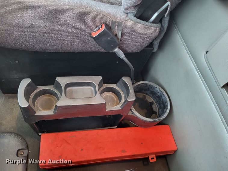 image for item LR9249 2019 Peterbilt 567  semi truck