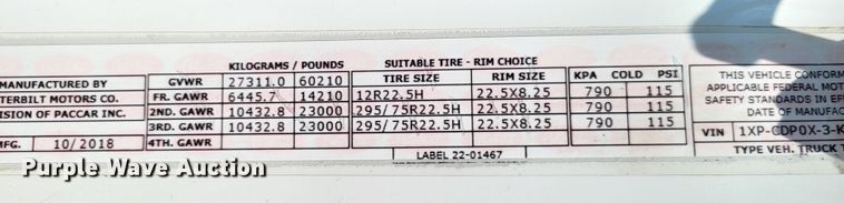 image for item LR9249 2019 Peterbilt 567  semi truck