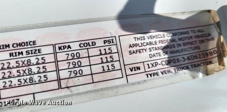 image for item LR9249 2019 Peterbilt 567  semi truck