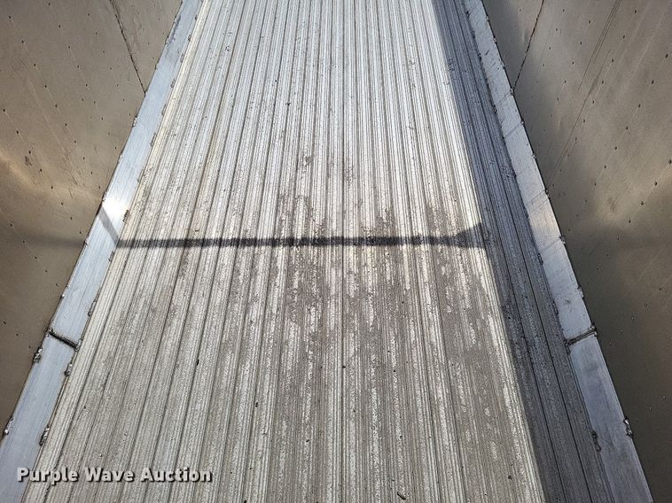 image for item LR9261 1997 Timpte  walking floor trailer