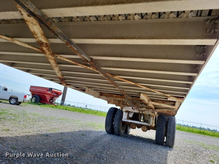 image for item LR9261 1997 Timpte  walking floor trailer