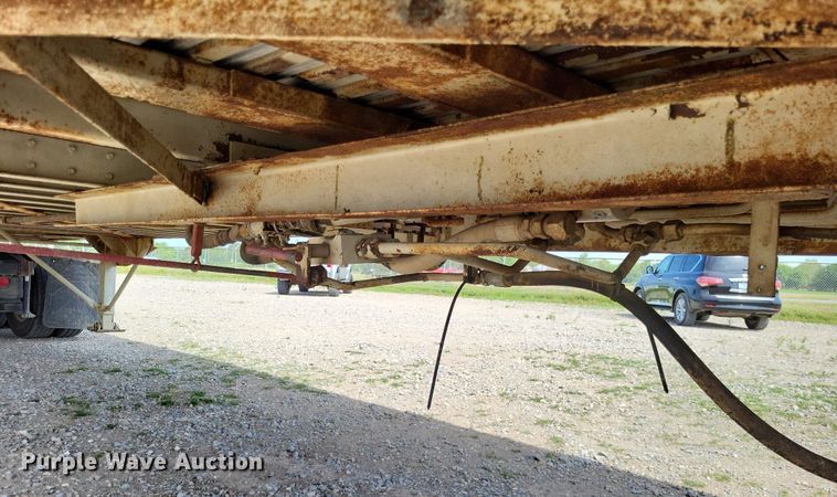 image for item LR9261 1997 Timpte  walking floor trailer