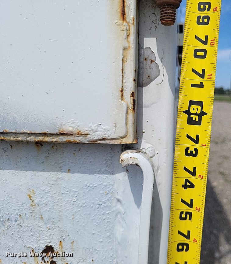 image for item LR9261 1997 Timpte  walking floor trailer