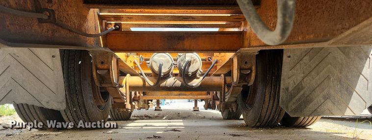 image for item LX9639 2004 Kaufman  drop deck equipment trailer