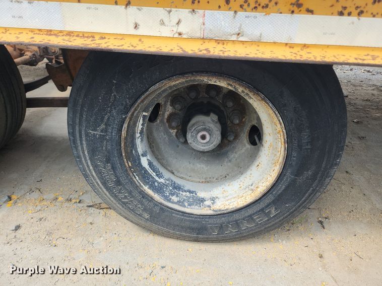 image for item LX9639 2004 Kaufman  drop deck equipment trailer