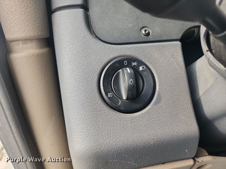 image for item LX9708 2017 Freightliner Cascadia  semi truck