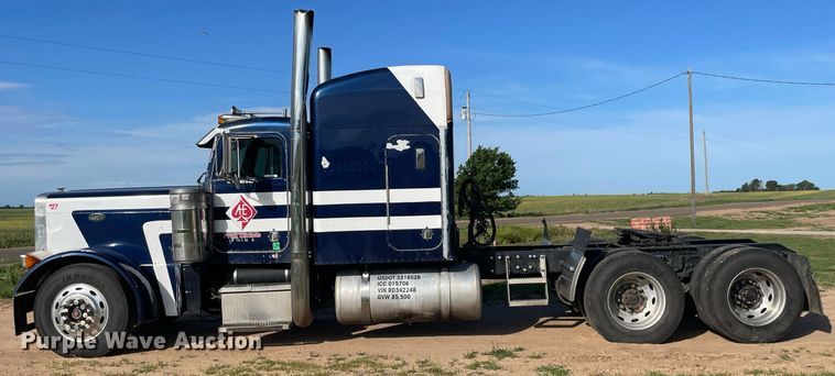image for item LY9784 1994 Peterbilt 379  semi truck
