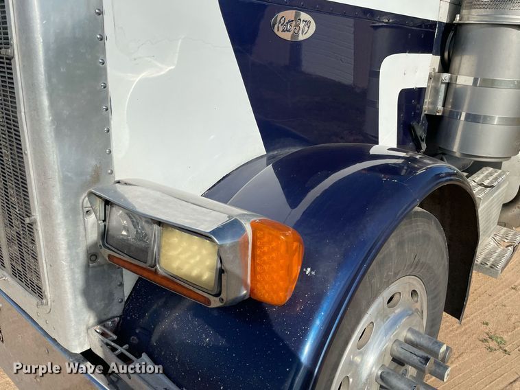 image for item LY9784 1994 Peterbilt 379  semi truck