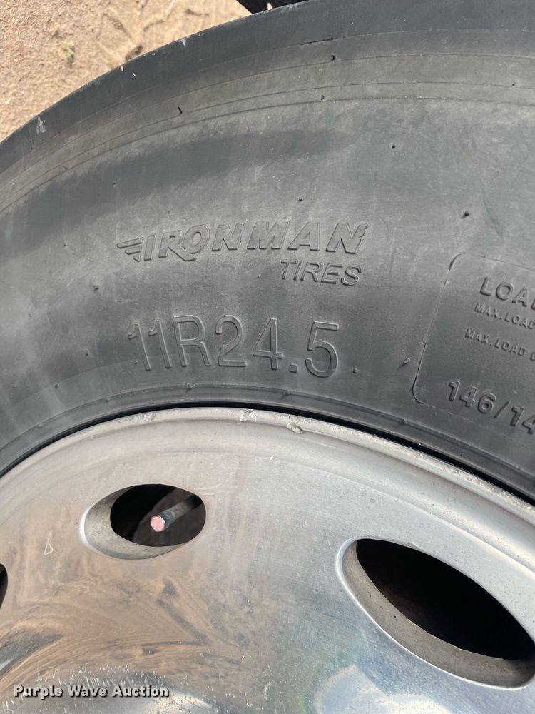 image for item LY9784 1994 Peterbilt 379  semi truck