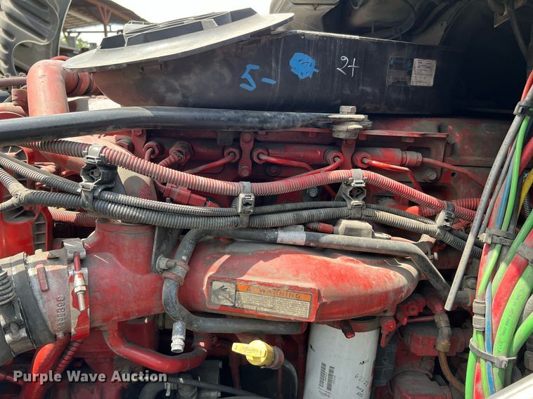 image for item MF9968 2012 Freightliner Cascadia 125  semi truck