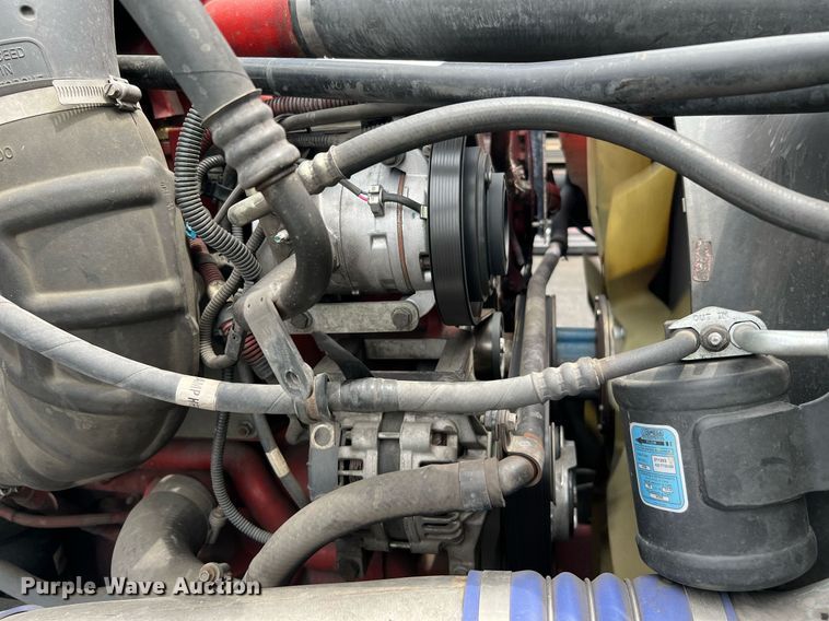 image for item MF9969 2012 Freightliner Cascadia 125  semi truck