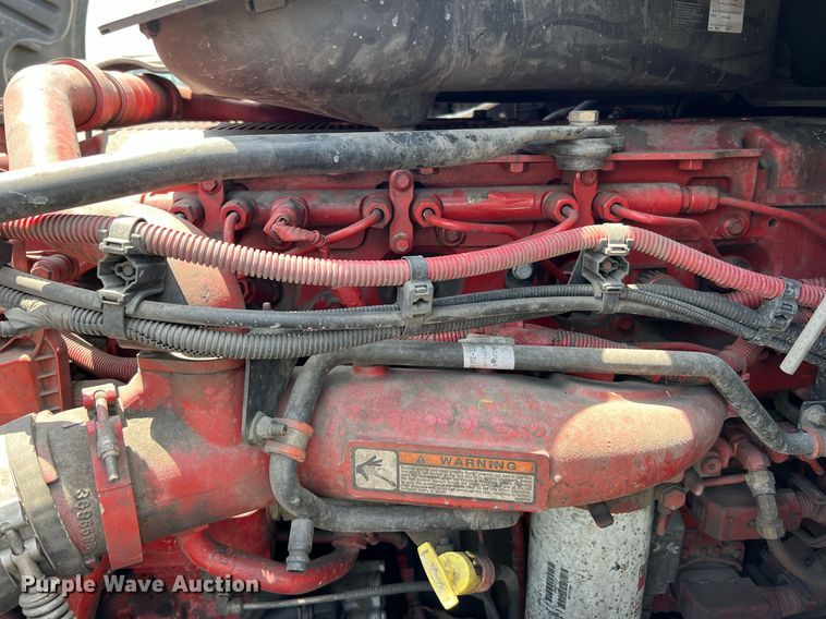 image for item MF9971 2012 Freightliner Cascadia  semi truck