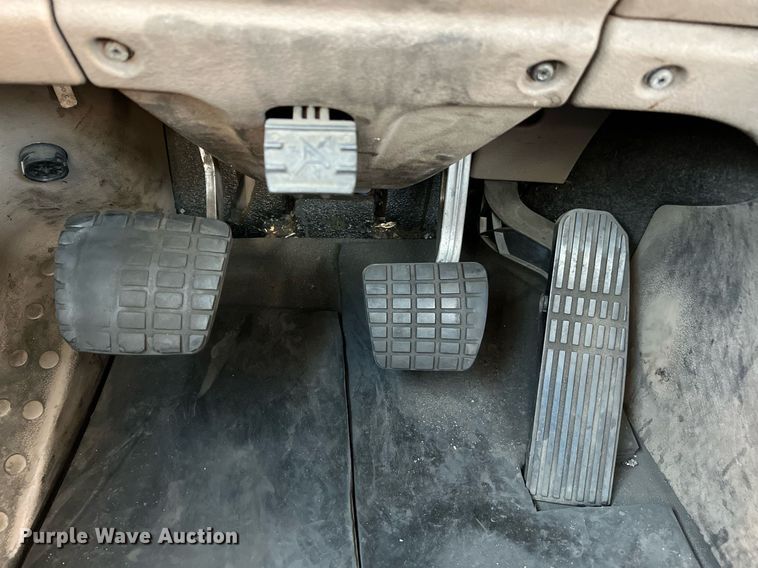 image for item MF9972 2012 Freightliner Cascadia 125  semi truck