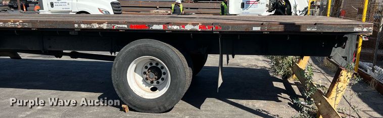 image for item MF9973 2012 International DuraStar 4300  flatbed truck