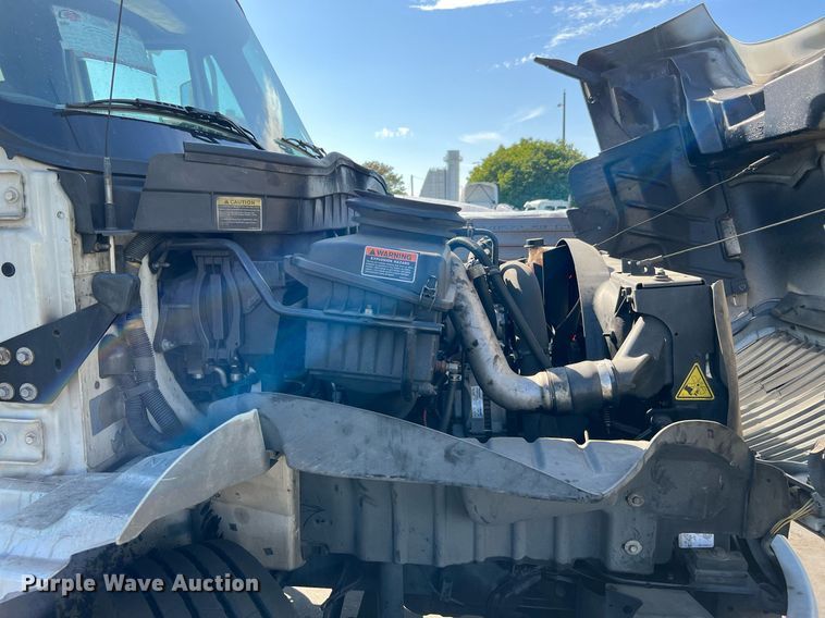 image for item MF9973 2012 International DuraStar 4300  flatbed truck