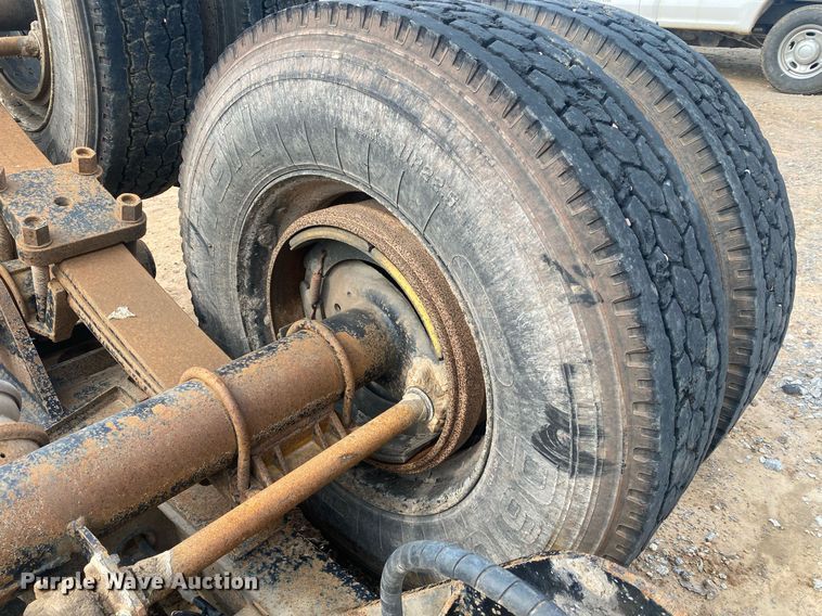 image for item MG9907 Rear axle assembly