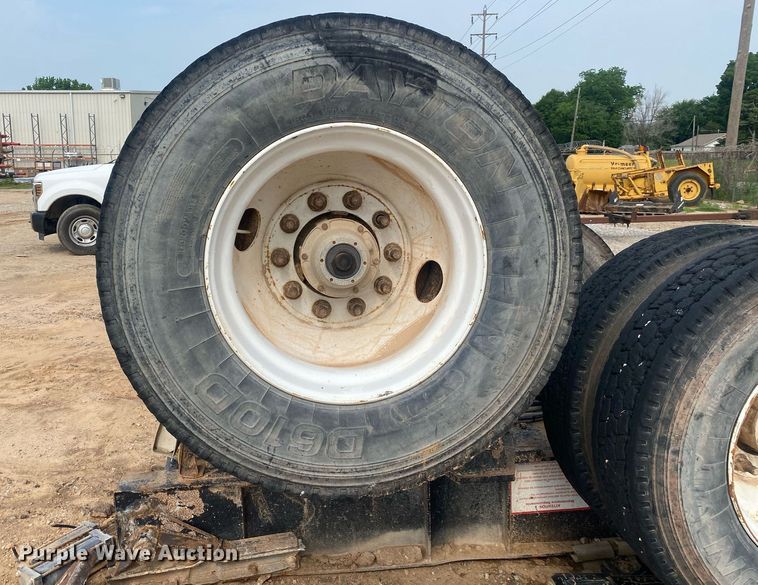 image for item MG9907 Rear axle assembly