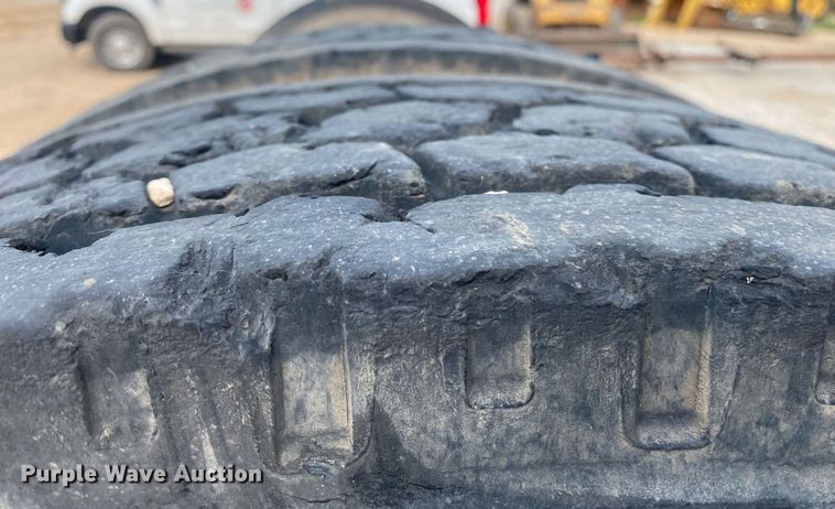 image for item MG9907 Rear axle assembly