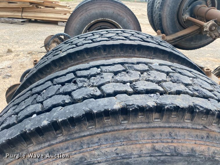 image for item MG9907 Rear axle assembly