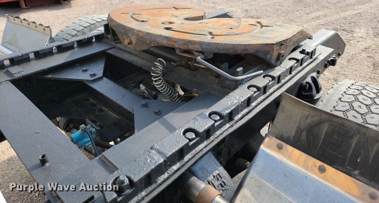 image for item ML9454 1989 Kenworth T600  semi truck
