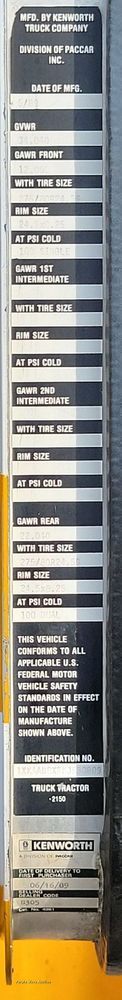image for item ML9454 1989 Kenworth T600  semi truck