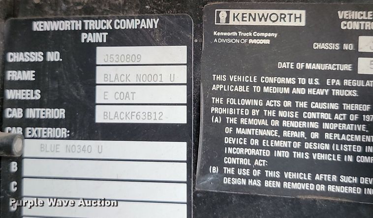 image for item ML9454 1989 Kenworth T600  semi truck