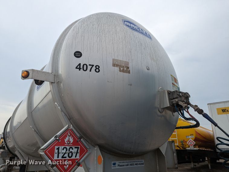 image for item MN9983 2015 MAC  tank trailer