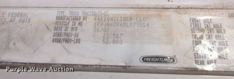 image for item MO9037 2008 Freightliner Columbia  semi truck