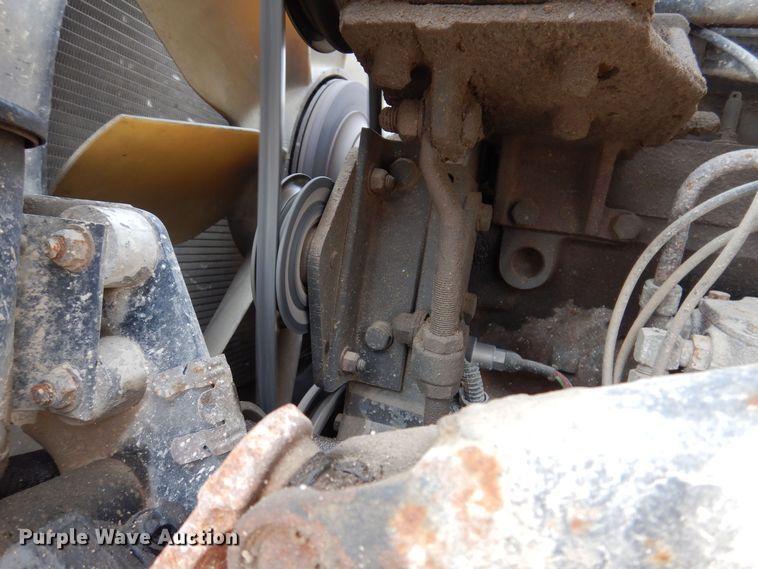 image for item MO9604 1996 Freightliner FL112  semi truck