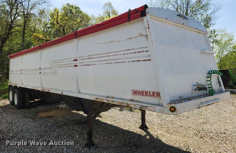 image for item MW9716 1998 Wheeler  grain trailer