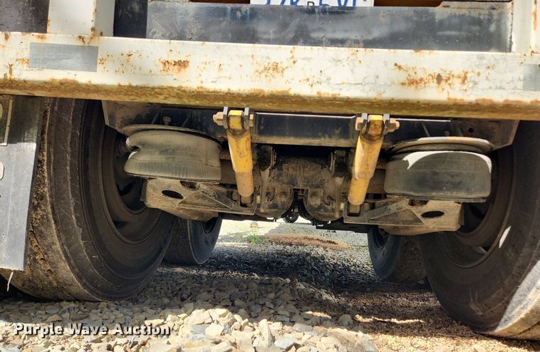 image for item MW9716 1998 Wheeler  grain trailer