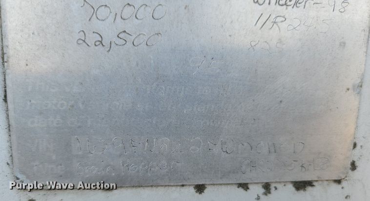 image for item MW9716 1998 Wheeler  grain trailer