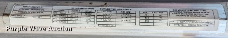 image for item MX9315 1998 Peterbilt 378  truck cab and chassis