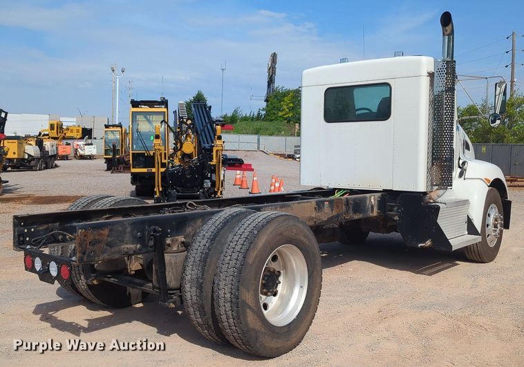image for item MY9311 2012 Kenworth T270  truck cab and chassis