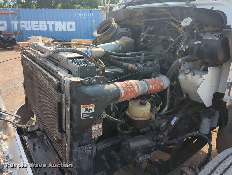 image for item MY9311 2012 Kenworth T270  truck cab and chassis