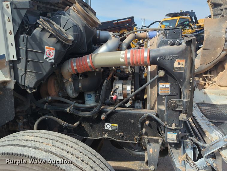 image for item MY9311 2012 Kenworth T270  truck cab and chassis