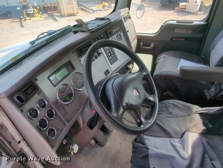 image for item MY9311 2012 Kenworth T270  truck cab and chassis