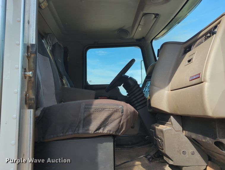 image for item MY9311 2012 Kenworth T270  truck cab and chassis